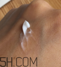 絲塔芙致潤保濕霜怎么樣？絲塔芙致潤保濕霜好用嗎？