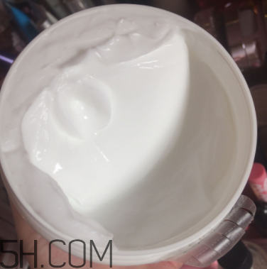 絲塔芙面霜嬰兒能用嗎？絲塔芙面霜怎么樣？