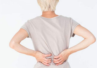 早上起來(lái)后背疼是怎么回事_早上起來(lái)后背疼怎么辦