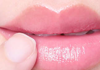 透真和韓后哪個(gè)好用？透真和韓后對(duì)比