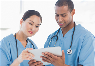 濕疹跟奶粉有關(guān)系嗎？濕疹跟濕氣有關(guān)系嗎？