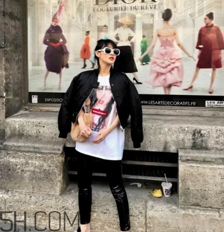 棒球服怎么搭配？棒球外套搭配圖片