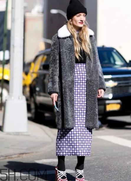 灰色大衣怎么搭配？灰色大衣穿搭圖片