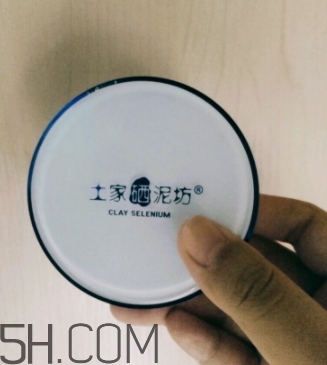 透真和土家哪個(gè)好？透真和土家硒泥坊氣墊對(duì)比