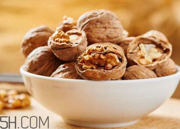 支氣管炎吃什么食物好？急性支氣管炎的癥狀