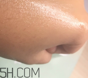 透真和水密碼哪個(gè)好？透真和水密碼對(duì)比