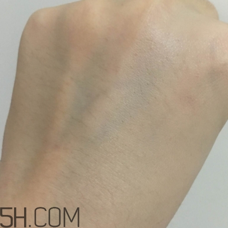 透真和韓束哪個好？透真和韓束對比