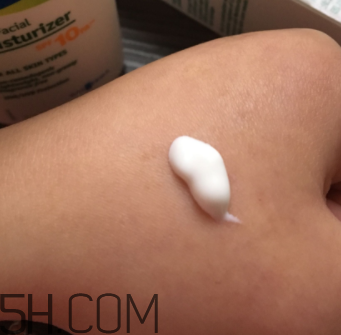 絲塔芙每日防曬保濕露怎么樣_成分表 絲塔芙每日防曬保濕露怎么樣_成分表