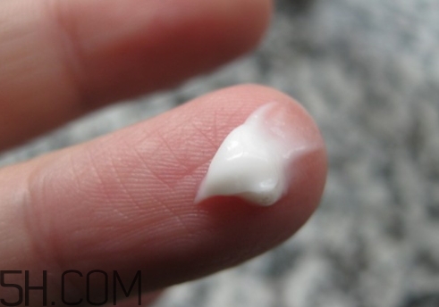 透真眼霜怎么用？透真眼霜效果怎么樣？