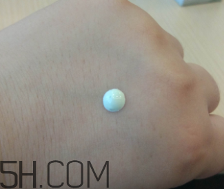 詩碧曼美白輕盈隔離霜成分_產(chǎn)品評(píng)測 詩碧曼美白輕盈隔離霜成分_產(chǎn)品評(píng)測