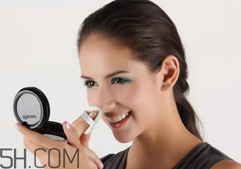 粉底液bb霜有什么不同？遮瑕好的粉底液有哪些？