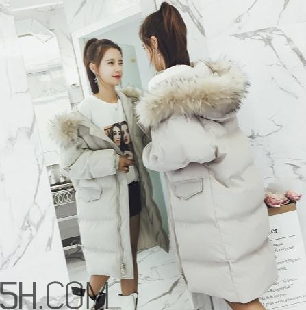 羽絨服可以暴曬嗎？羽絨服曬掉色了怎么辦？