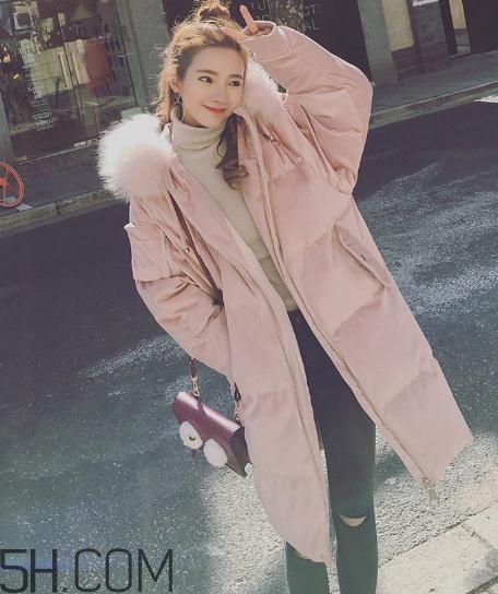 羽絨服會越穿越松嗎？羽絨服會越穿越大嗎？