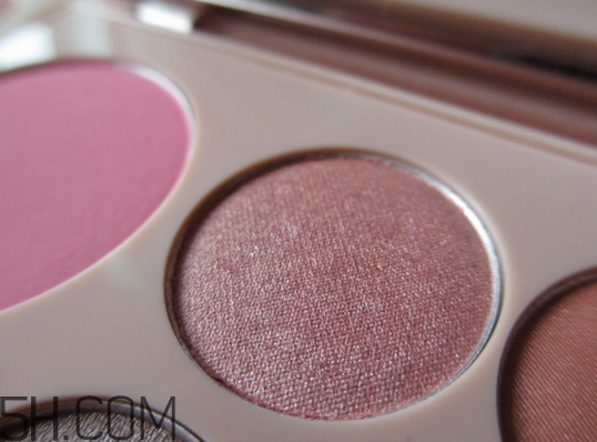 cute press美女與野獸高光色號(hào)_試色圖 cute press美女與野獸高光色號(hào)_試色圖