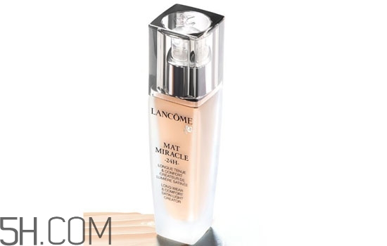 粉底液bb霜有什么不同？遮瑕好的粉底液有哪些？