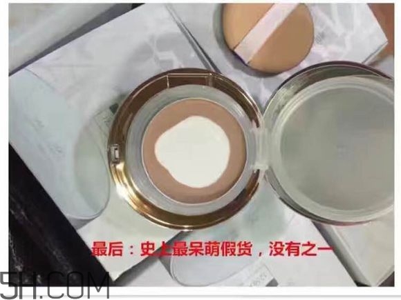 age20s氣墊好用嗎？age20愛(ài)敬水粉霜真假辨別對(duì)比圖