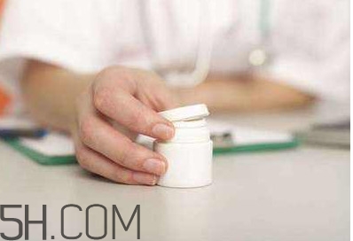 頭孢可以和阿奇霉素一起吃嗎？頭孢可以吃幾天