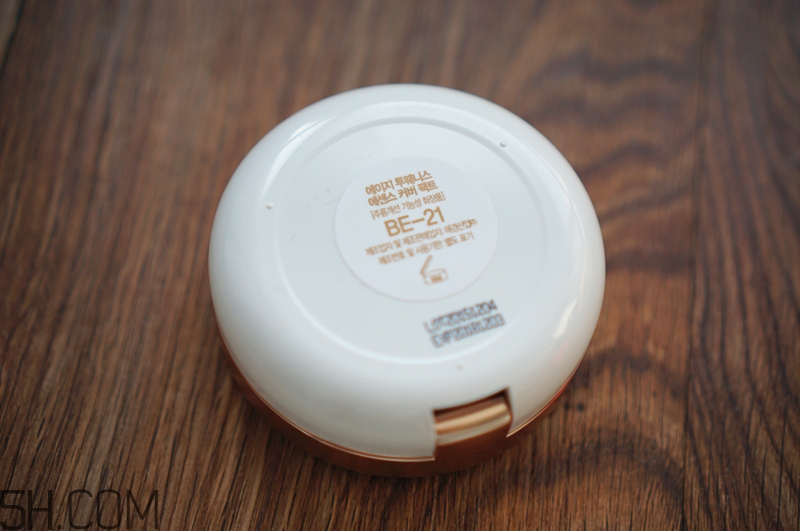 愛敬氣墊21號和23號哪個好？愛敬氣墊粉色和白色的區(qū)別？