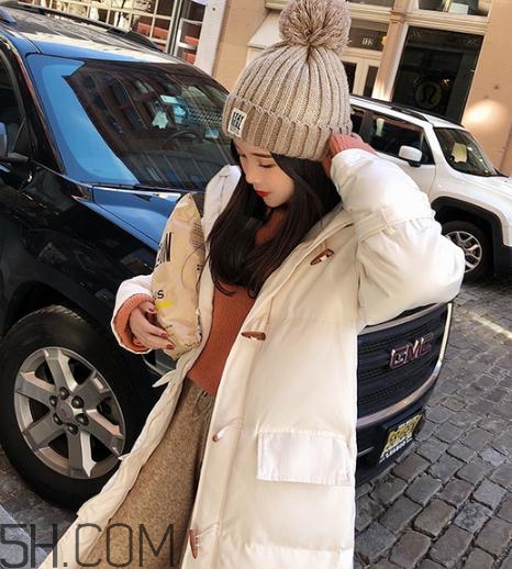 羽絨服越輕越好嗎？羽絨服越厚越好嗎？