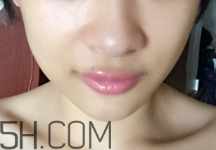 muf柔色霓彩唇膏好用嗎_N36試色 muf柔色霓彩唇膏好用嗎_N36試色