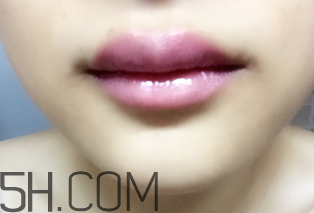 muf柔色霓彩唇膏好用嗎_N36試色 muf柔色霓彩唇膏好用嗎_N36試色