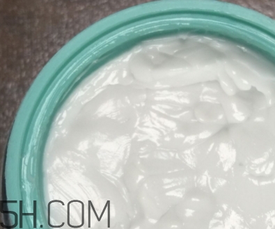 lilia祛斑霜有副作用嗎？lilia祛斑霜有激素嗎？