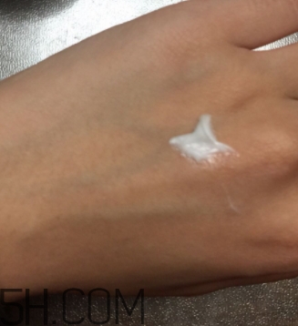 lilia祛斑霜有副作用嗎？lilia祛斑霜有激素嗎？