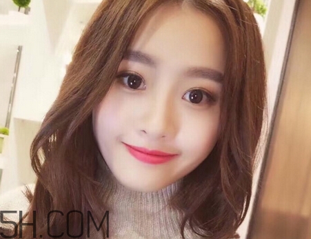 冬天流行什么發(fā)型_冬天流行什么顏色頭發(fā) 冬天流行什么發(fā)型_冬天流行什么顏色頭發(fā)