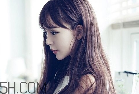 冬天流行什么發(fā)型_冬天流行什么顏色頭發(fā) 冬天流行什么發(fā)型_冬天流行什么顏色頭發(fā)