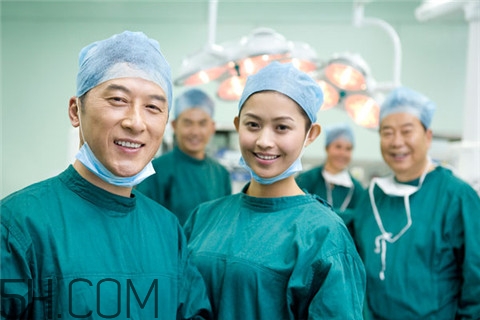 水痘結(jié)痂可以出門嗎？水痘結(jié)痂可以吃雞蛋嗎？