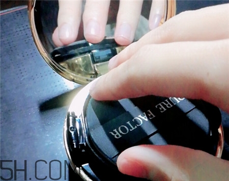 樸爾因子黑金氣墊bb霜好用嗎_評測 樸爾因子黑金氣墊bb霜好用嗎_評測