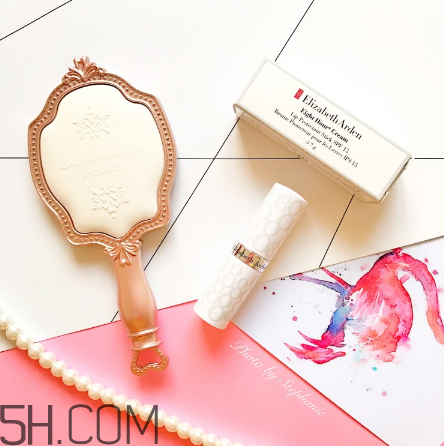 伊麗莎白雅頓八小時護唇膏好用嗎 多少錢 伊麗莎白雅頓八小時護唇膏好用嗎 多少錢