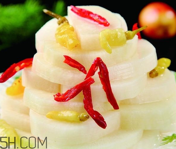 泡蘿卜用什么容器裝好？泡蘿卜一定要放花椒和白酒嗎