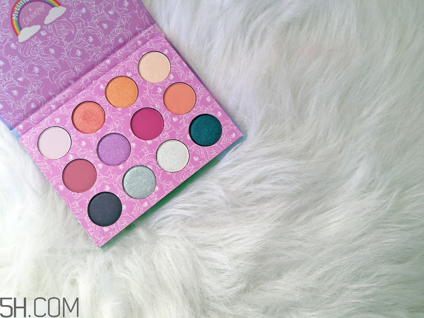 colourpop眼影盤哪款好_colourpop眼影盤試色對(duì)比 colourpop眼影盤哪款好_colourpop眼影盤試色對(duì)比