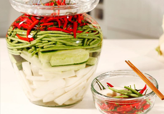 泡菜水太酸了怎么辦？泡菜水發(fā)粘液怎么處理