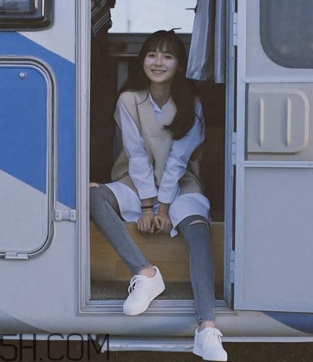 帆布鞋有油怎么清洗？帆布鞋上的油漬怎么去掉？