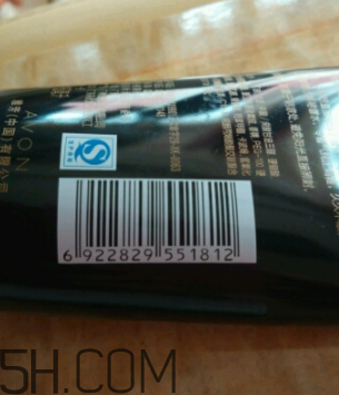 雅芳小黑裙香體乳怎么樣？雅芳小黑裙香體乳好用嗎？