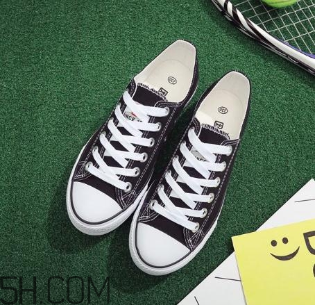 帆布鞋鞋底什么材質(zhì)好？帆布鞋什么鞋底防滑？