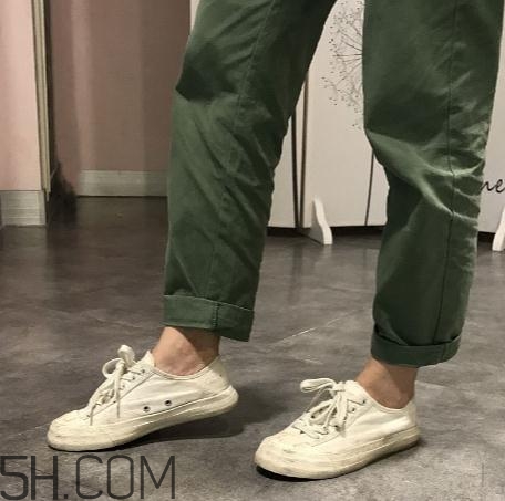 帆布鞋鞋底發(fā)黃怎么辦？帆布鞋鞋底怎么洗白？