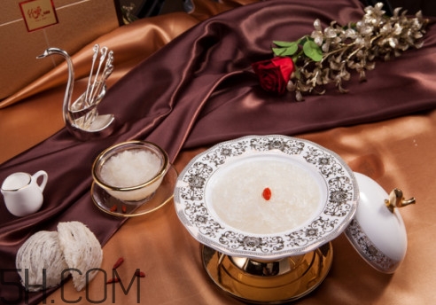 雪蛤可以和鹿胎膏一起吃嗎？雪蛤不能和什么一起吃