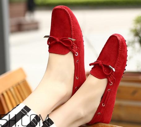 豆豆鞋買小擠腳怎么辦？豆豆鞋會不會越穿越大？