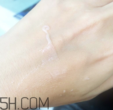 巧迪尚惠妝前乳好用嗎？巧迪尚惠妝前乳評測