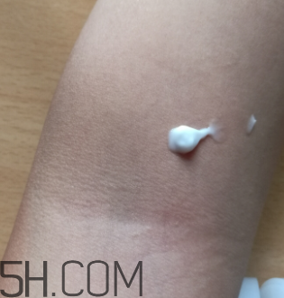 露得清身體乳多少錢？露得清身體乳貴不貴？