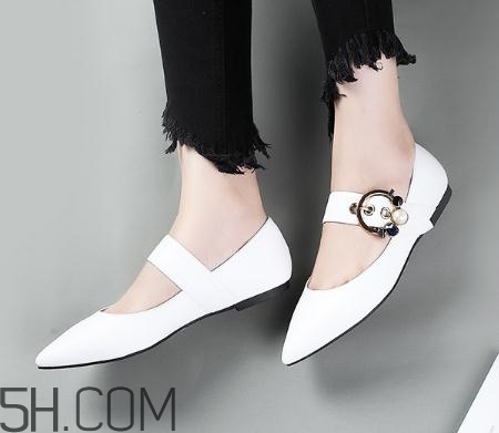 思加圖的鞋碼是否偏大？思加圖的鞋子可以退嗎？