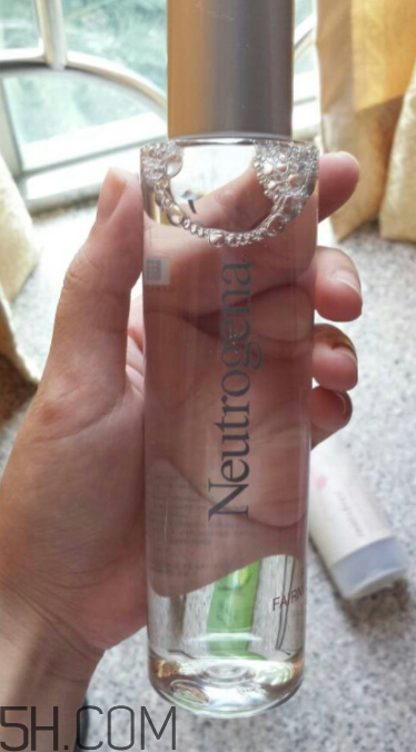 露得清保濕亮膚液怎么樣？露得清保濕亮膚液好用嗎？