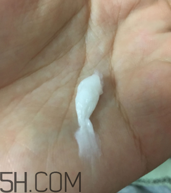 露得清綿密洗面奶怎么樣？露得清綿密洗面奶好用嗎？