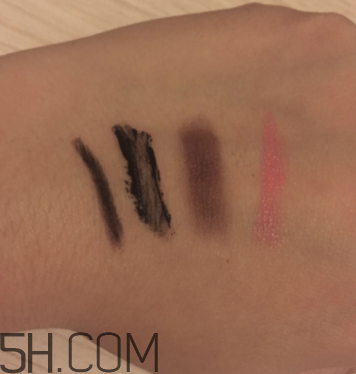 露得清綿密洗面奶怎么樣？露得清綿密洗面奶好用嗎？