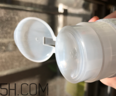 露得清卸妝水好用嗎？露得清卸妝水怎么樣？