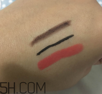 露得清卸妝水好用嗎？露得清卸妝水怎么樣？