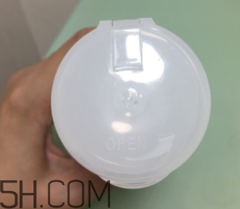 露得清卸妝水怎么用？露得清卸妝水多少錢？